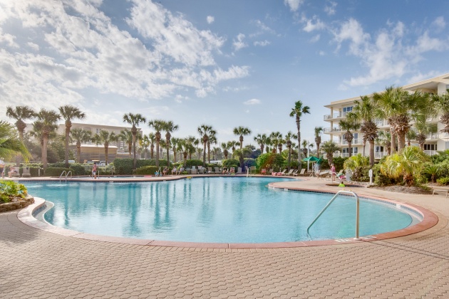 Miramar Beach, Florida 32550, 2 Bedrooms Bedrooms, ,2 BathroomsBathrooms,Residential,For Sale,Monaco,868416