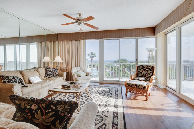 Miramar Beach, Florida 32550, 2 Bedrooms Bedrooms, ,2 BathroomsBathrooms,Residential,For Sale,Monaco,868416