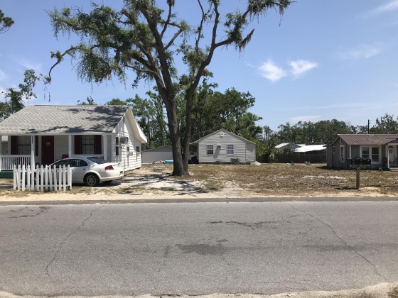 Panama City, Florida 32401, 6 Bedrooms Bedrooms, ,5 BathroomsBathrooms,Residential,For Sale,17Th,846239