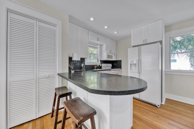 Panama City Beach, Florida 32413, 6 Bedrooms Bedrooms, ,4 BathroomsBathrooms,Residential,For Sale,Beachside,861062