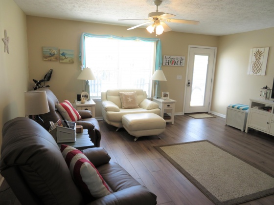 Panama City Beach, Florida 32413, 1 Bedroom Bedrooms, ,1 BathroomBathrooms,Residential,For Sale,Front Beach,868524