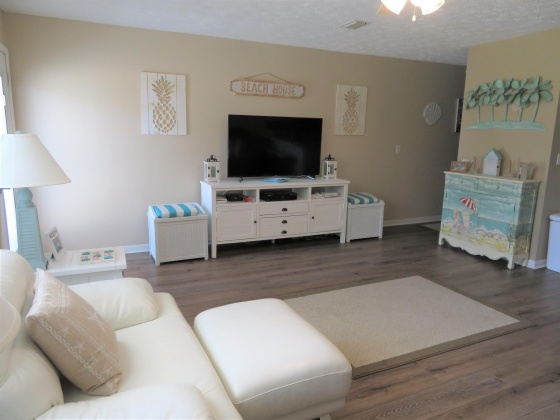Panama City Beach, Florida 32413, 1 Bedroom Bedrooms, ,1 BathroomBathrooms,Residential,For Sale,Front Beach,868524