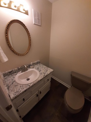 Pensacola, Florida 32514, 2 Bedrooms Bedrooms, ,3 BathroomsBathrooms,Residential,For Sale,Williamsburg Circle,868584