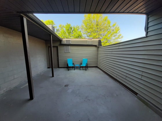 Pensacola, Florida 32514, 2 Bedrooms Bedrooms, ,3 BathroomsBathrooms,Residential,For Sale,Williamsburg Circle,868584