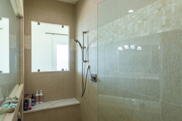 Panama City Beach, Florida 32413, 5 Bedrooms Bedrooms, ,5 BathroomsBathrooms,Residential,For Sale,Front Beach,868564