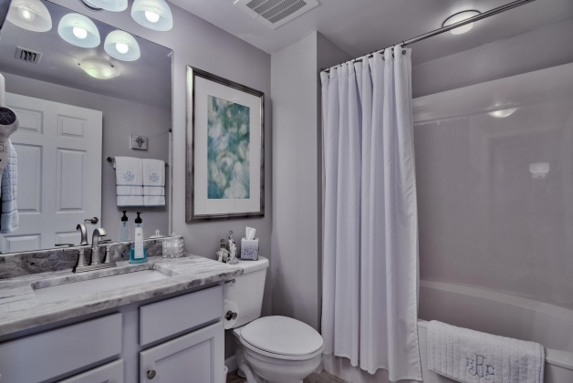 Destin, Florida 32541, 2 Bedrooms Bedrooms, ,2 BathroomsBathrooms,Residential,For Sale,Indian Bayou,868629