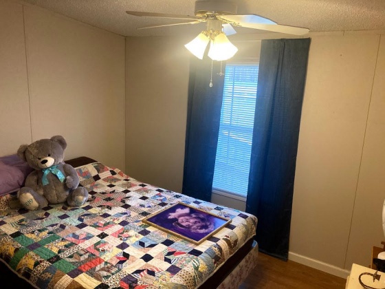 Defuniak Springs, Florida 32433, 4 Bedrooms Bedrooms, ,2 BathroomsBathrooms,Residential,For Sale,Kings Lake,868666