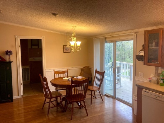Defuniak Springs, Florida 32433, 4 Bedrooms Bedrooms, ,2 BathroomsBathrooms,Residential,For Sale,Kings Lake,868666