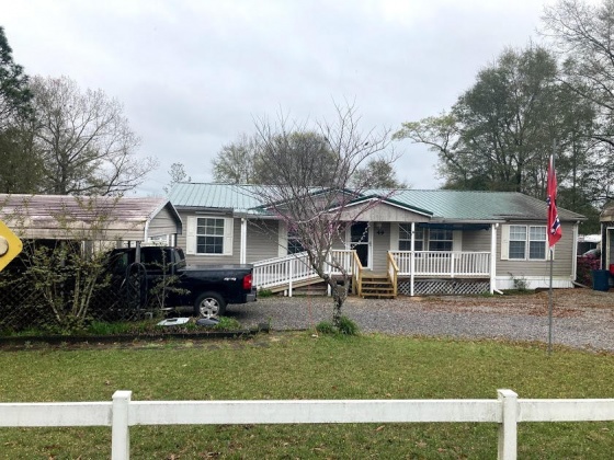 Defuniak Springs, Florida 32433, 4 Bedrooms Bedrooms, ,2 BathroomsBathrooms,Residential,For Sale,Kings Lake,868666