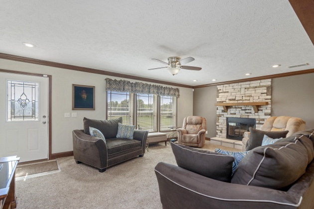 Laurel Hill, Florida 32567, 3 Bedrooms Bedrooms, ,2 BathroomsBathrooms,Residential,For Sale,Perkins,868661