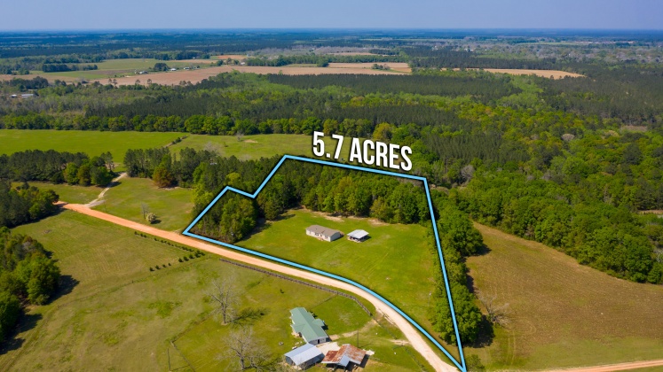 Laurel Hill, Florida 32567, 3 Bedrooms Bedrooms, ,2 BathroomsBathrooms,Residential,For Sale,Perkins,868661