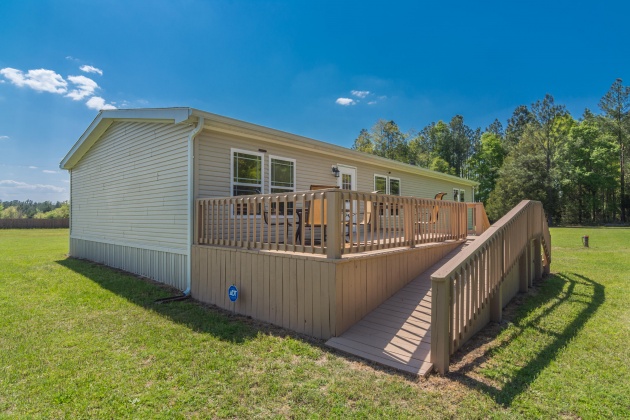 Laurel Hill, Florida 32567, 3 Bedrooms Bedrooms, ,2 BathroomsBathrooms,Residential,For Sale,Perkins,868661