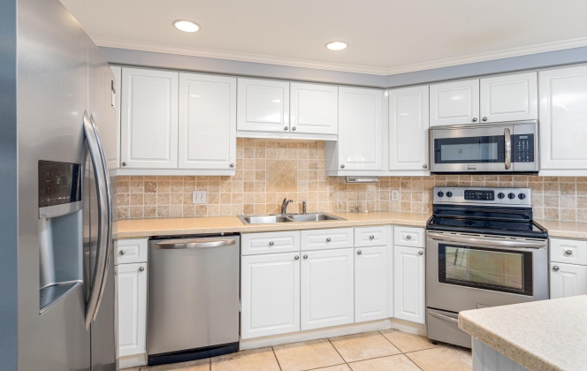 Miramar Beach, Florida 32550, 2 Bedrooms Bedrooms, ,3 BathroomsBathrooms,Residential,For Sale,Westwinds,868671