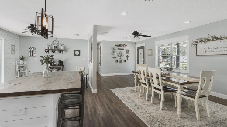 Defuniak Springs, Florida 32435, 3 Bedrooms Bedrooms, ,2 BathroomsBathrooms,Residential,For Sale,2nd,868719