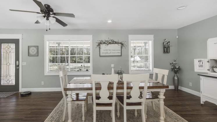 Defuniak Springs, Florida 32435, 3 Bedrooms Bedrooms, ,2 BathroomsBathrooms,Residential,For Sale,2nd,868719