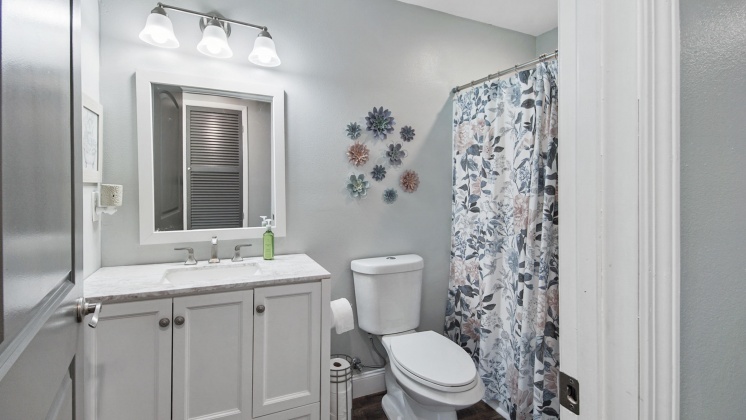 Defuniak Springs, Florida 32435, 3 Bedrooms Bedrooms, ,2 BathroomsBathrooms,Residential,For Sale,2nd,868719