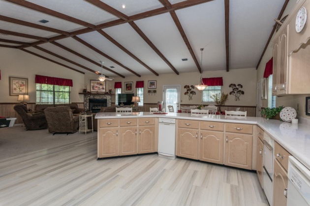 Vernon, Florida 32462, 3 Bedrooms Bedrooms, ,3 BathroomsBathrooms,Residential,For Sale,Two Creek,868649