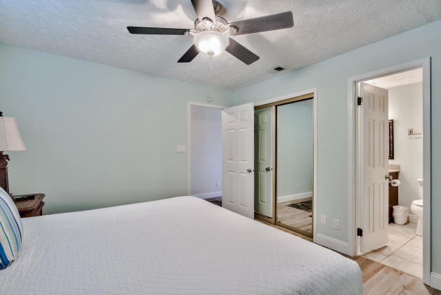 Santa Rosa Beach, Florida 32459, 2 Bedrooms Bedrooms, ,2 BathroomsBathrooms,Residential,For Sale,Eastern Lake,868730