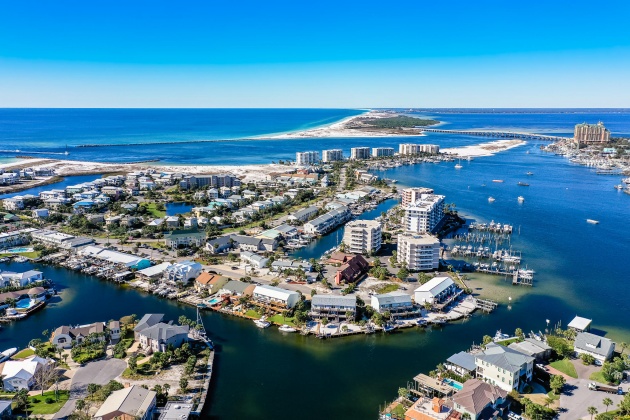 Destin, Florida 32541, 3 Bedrooms Bedrooms, ,3 BathroomsBathrooms,Residential,For Sale,Gulf Shore,860379