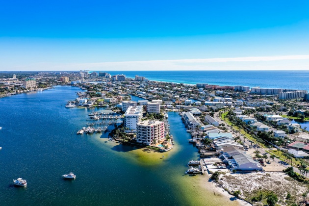 Destin, Florida 32541, 3 Bedrooms Bedrooms, ,3 BathroomsBathrooms,Residential,For Sale,Gulf Shore,860379