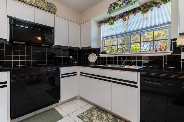 Miramar Beach, Florida 32550, 3 Bedrooms Bedrooms, ,2 BathroomsBathrooms,Residential,For Sale,Shore,868736