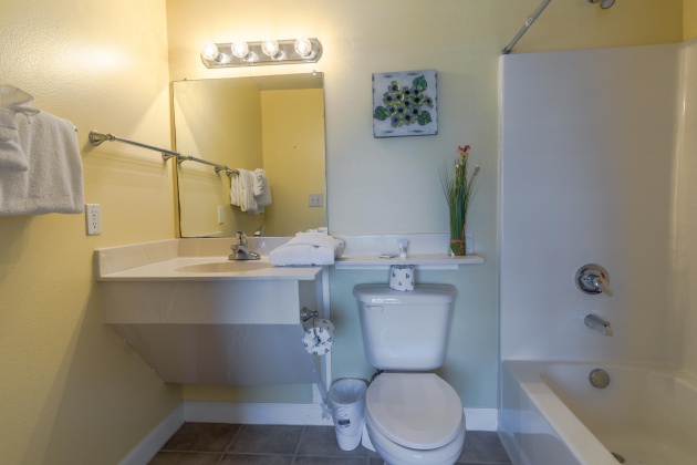 Panama City, Florida 32408, 2 Bedrooms Bedrooms, ,2 BathroomsBathrooms,Residential,For Sale,Thomas,868747