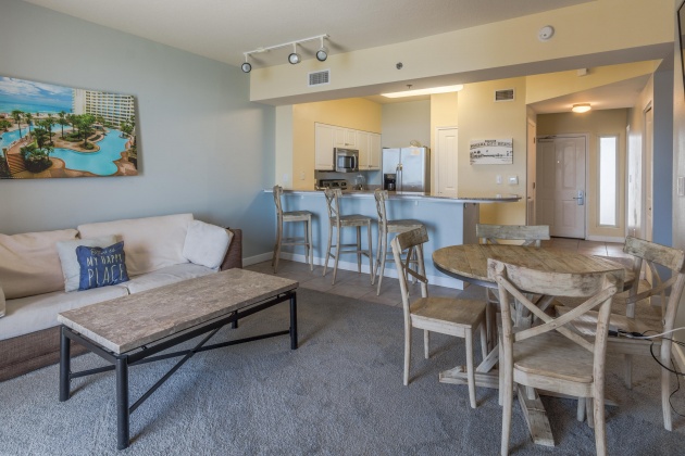 Panama City, Florida 32408, 2 Bedrooms Bedrooms, ,3 BathroomsBathrooms,Residential,For Sale,Thomas,868774