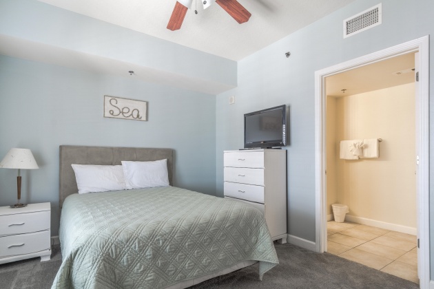 Panama City, Florida 32408, 2 Bedrooms Bedrooms, ,3 BathroomsBathrooms,Residential,For Sale,Thomas,868774