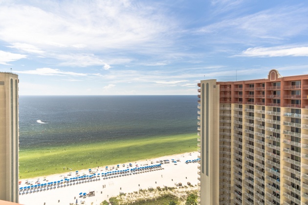 Panama City, Florida 32408, 2 Bedrooms Bedrooms, ,3 BathroomsBathrooms,Residential,For Sale,Thomas,868774