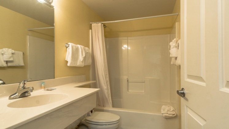 Panama City, Florida 32408, 3 Bedrooms Bedrooms, ,3 BathroomsBathrooms,Residential,For Sale,Thomas,868776