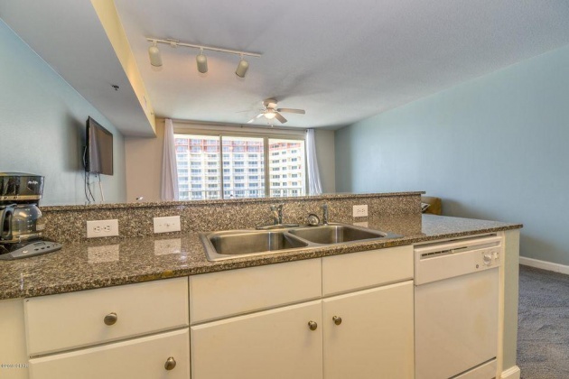 Panama City, Florida 32408, 1 Bedroom Bedrooms, ,2 BathroomsBathrooms,Residential,For Sale,Thomas,868793