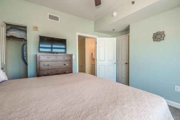 Panama City, Florida 32408, 1 Bedroom Bedrooms, ,2 BathroomsBathrooms,Residential,For Sale,Thomas,868793