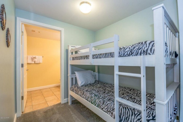 Panama City, Florida 32408, 1 Bedroom Bedrooms, ,2 BathroomsBathrooms,Residential,For Sale,Thomas,868793