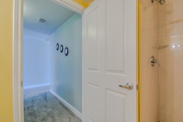 Panama City, Florida 32408, 1 Bedroom Bedrooms, ,2 BathroomsBathrooms,Residential,For Sale,Thomas,868793