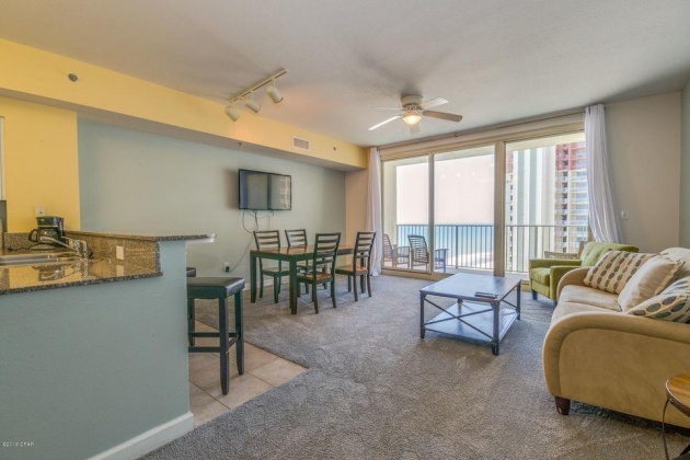 Panama City, Florida 32408, 1 Bedroom Bedrooms, ,2 BathroomsBathrooms,Residential,For Sale,Thomas,868793
