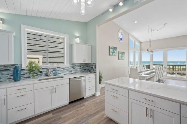 Panama City Beach, Florida 32413, 6 Bedrooms Bedrooms, ,7 BathroomsBathrooms,Residential,For Sale,Front Beach Road,868792