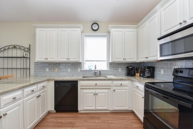 St. George Island, Florida 32328, 5 Bedrooms Bedrooms, ,6 BathroomsBathrooms,Residential,For Sale,Sailfish,868805