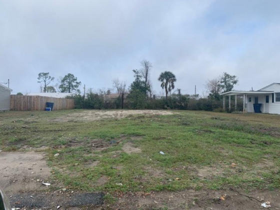 Panama City, Florida 32405, ,Land,For Sale,20Th,868830