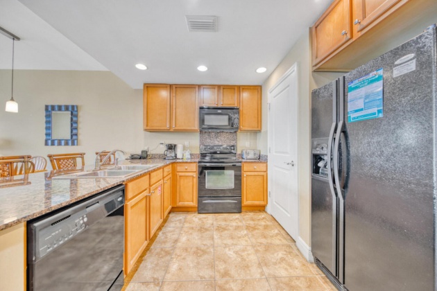 Panama City Beach, Florida 32413, 2 Bedrooms Bedrooms, ,2 BathroomsBathrooms,Residential,For Sale,Front Beach,868837