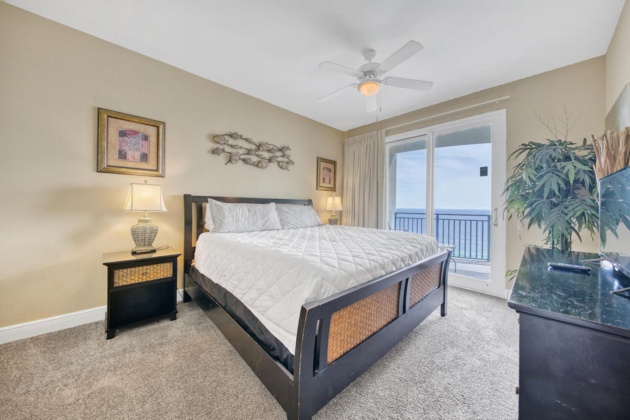 Panama City Beach, Florida 32413, 2 Bedrooms Bedrooms, ,2 BathroomsBathrooms,Residential,For Sale,Front Beach,868837