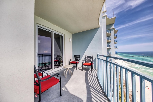 Panama City Beach, Florida 32413, 2 Bedrooms Bedrooms, ,2 BathroomsBathrooms,Residential,For Sale,Front Beach,868837