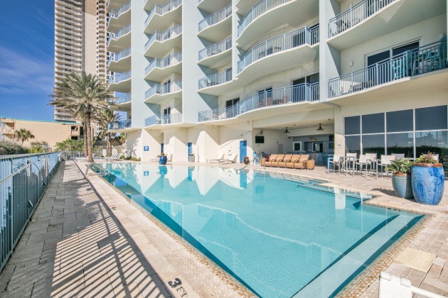 Panama City Beach, Florida 32413, 2 Bedrooms Bedrooms, ,2 BathroomsBathrooms,Residential,For Sale,Front Beach,868837
