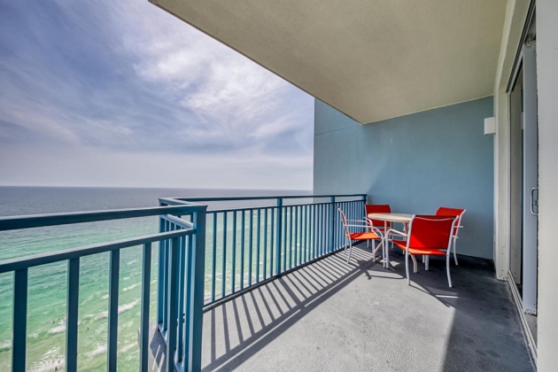 Panama City Beach, Florida 32413, 2 Bedrooms Bedrooms, ,2 BathroomsBathrooms,Residential,For Sale,Front Beach,868837