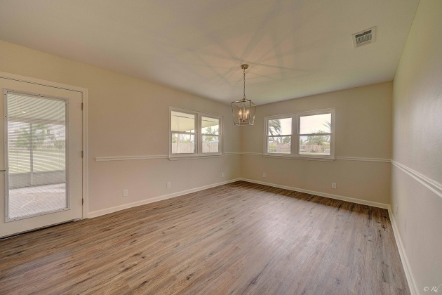Panama City, Florida 32405, 4 Bedrooms Bedrooms, ,4 BathroomsBathrooms,Residential,For Sale,40th Plaza,868865