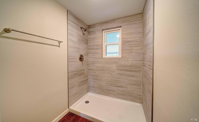 Panama City, Florida 32405, 4 Bedrooms Bedrooms, ,4 BathroomsBathrooms,Residential,For Sale,40th Plaza,868865