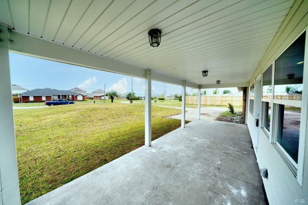 Panama City, Florida 32405, 4 Bedrooms Bedrooms, ,4 BathroomsBathrooms,Residential,For Sale,40th Plaza,868865