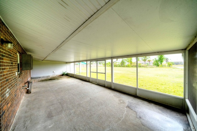 Panama City, Florida 32405, 4 Bedrooms Bedrooms, ,4 BathroomsBathrooms,Residential,For Sale,40th Plaza,868865
