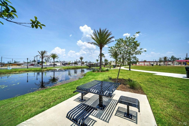 Panama City, Florida 32405, 4 Bedrooms Bedrooms, ,4 BathroomsBathrooms,Residential,For Sale,40th Plaza,868865
