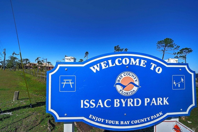Panama City, Florida 32405, 4 Bedrooms Bedrooms, ,4 BathroomsBathrooms,Residential,For Sale,40th Plaza,868865