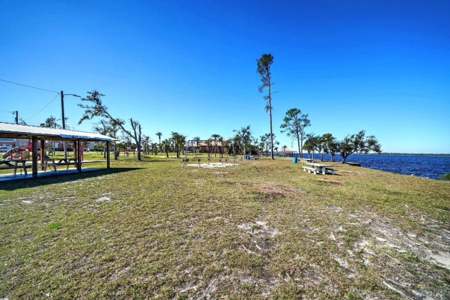 Panama City, Florida 32405, 4 Bedrooms Bedrooms, ,4 BathroomsBathrooms,Residential,For Sale,40th Plaza,868865